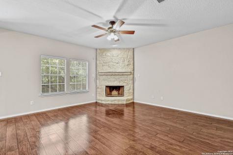 9211 Rainbow Creek San Antonio TX 78245