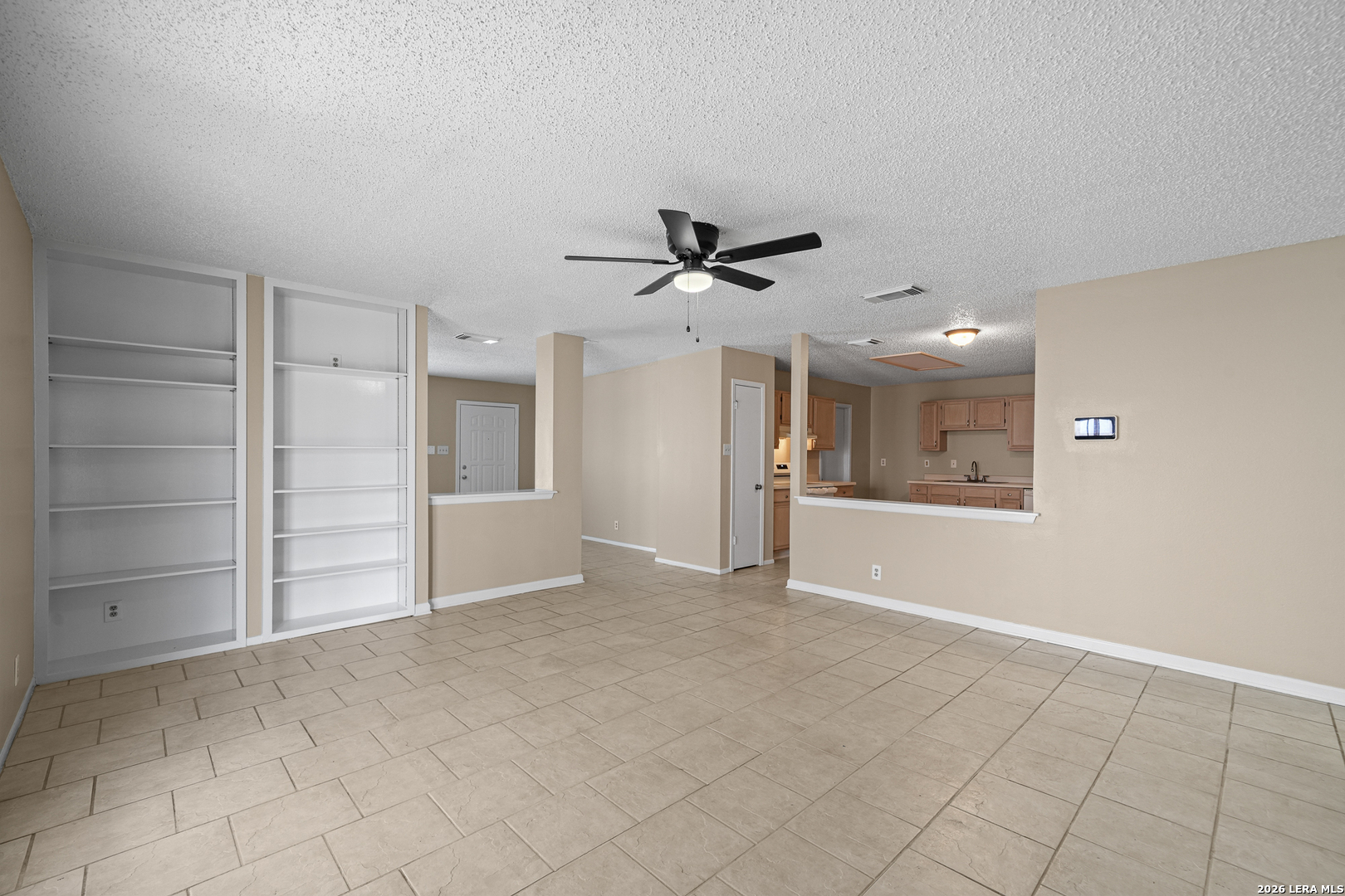 6827 Misty Field Drive Converse TX 78109