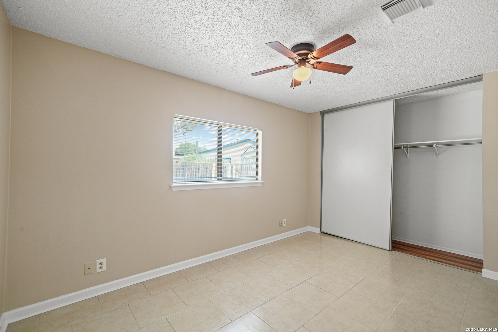 6827 Misty Field Drive Converse TX 78109