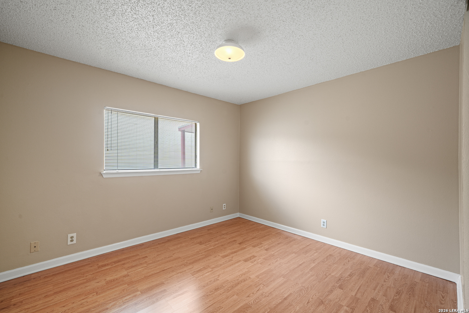 6827 Misty Field Drive Converse TX 78109