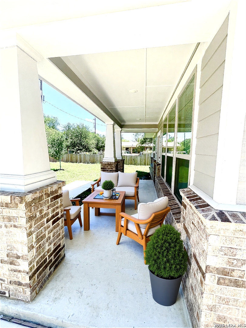 218 Coopwood Avenue San Antonio TX 78237