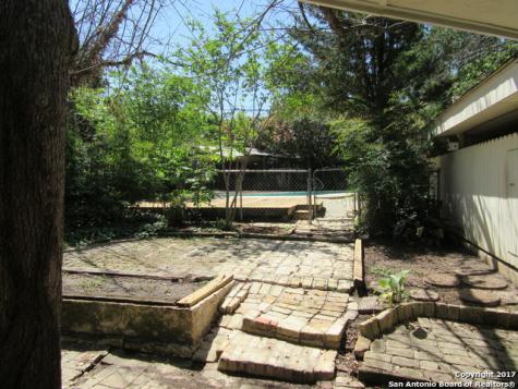2018 E Lawndale San Antonio TX 78209