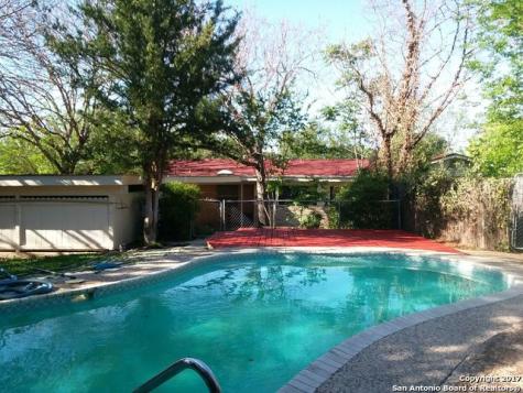 2018 E Lawndale San Antonio TX 78209