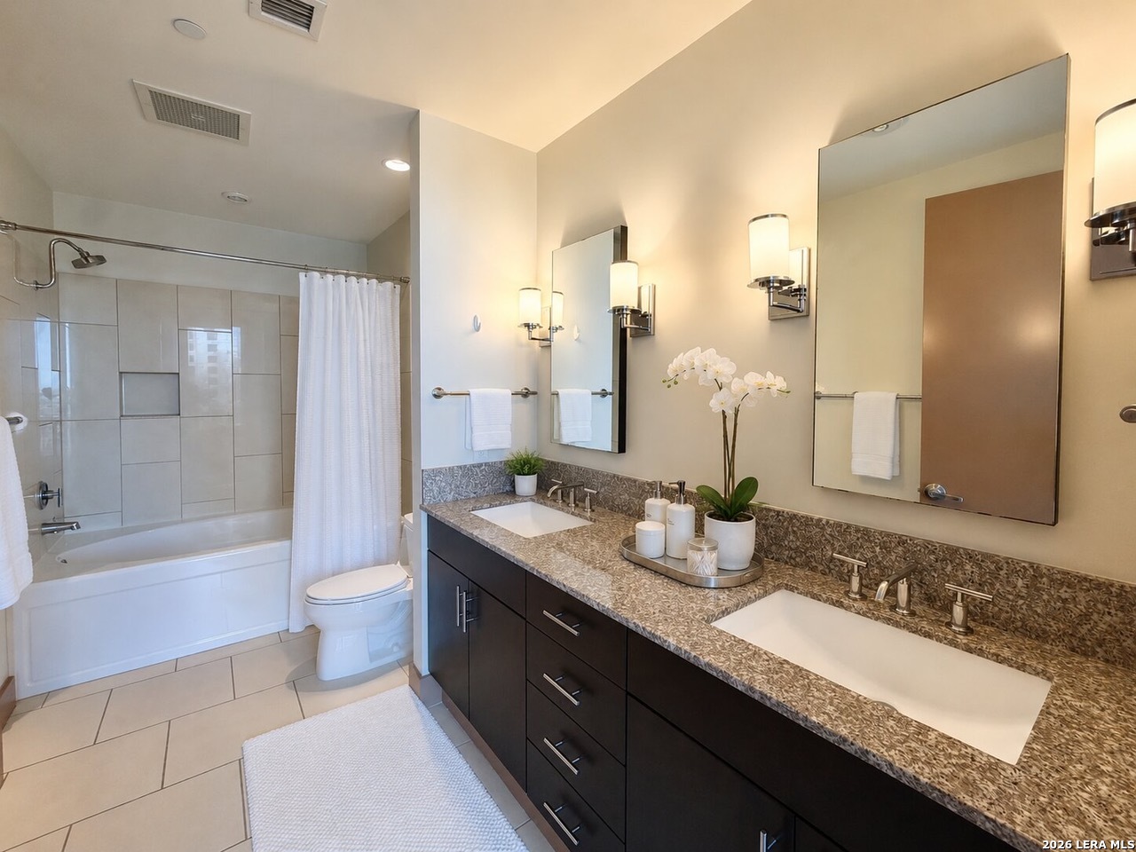 610 E Market San Antonio TX 78205