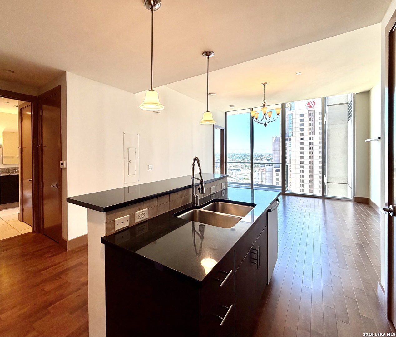 610 E Market San Antonio TX 78205