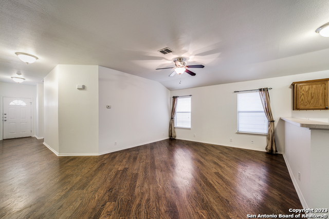 5538 Painter Green San Antonio TX 78240