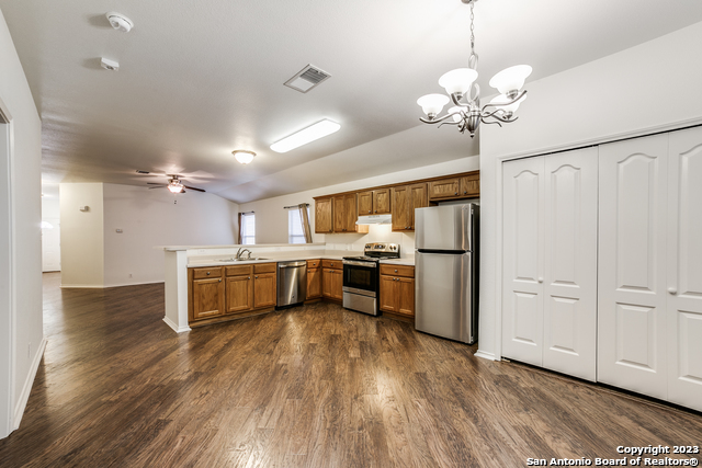 5538 Painter Green San Antonio TX 78240