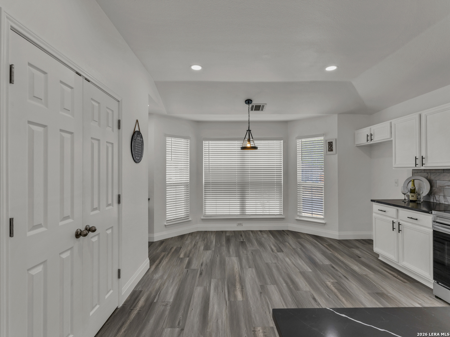 418 Bobcat Hollow San Antonio TX 78251