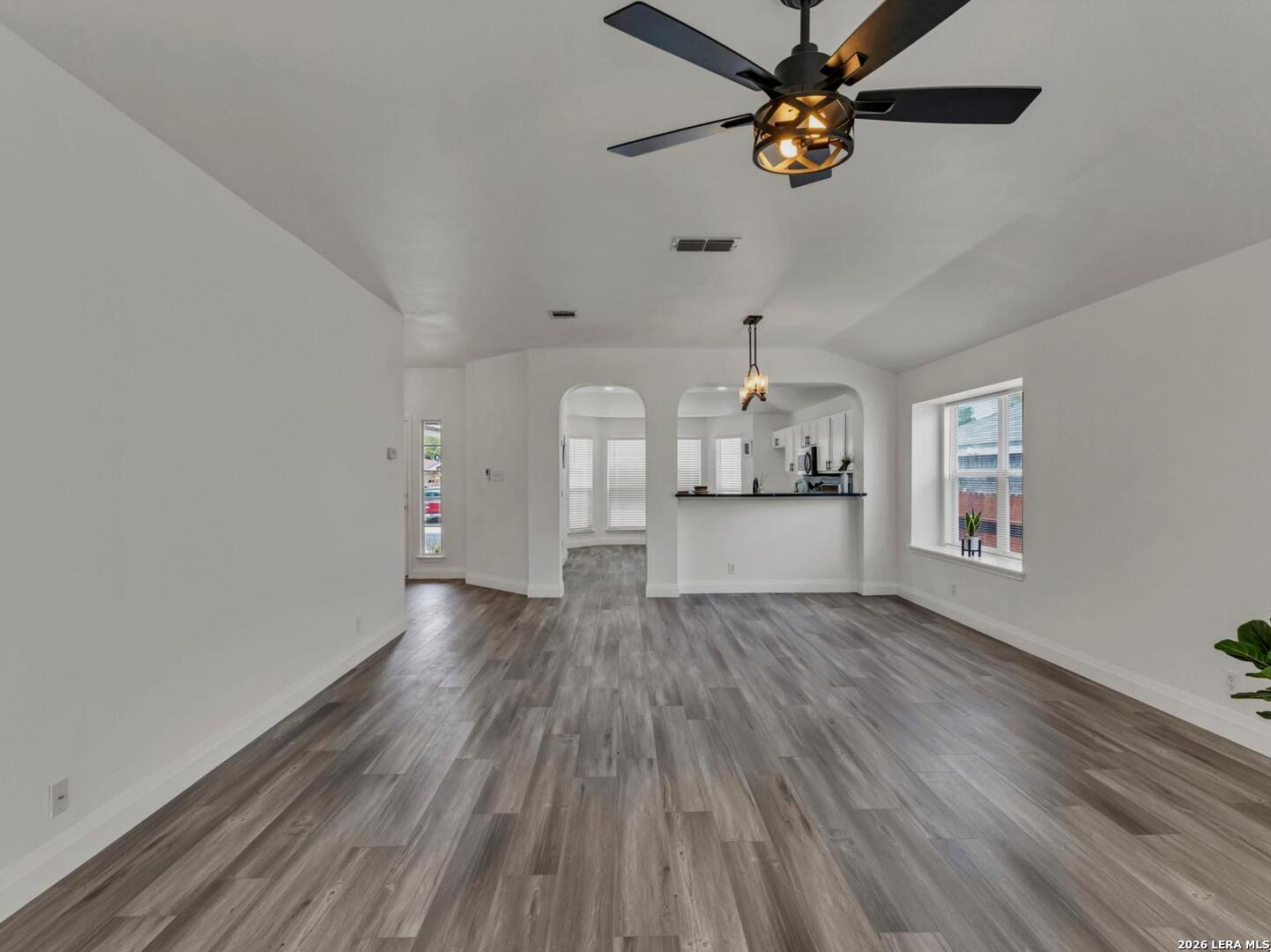 418 Bobcat Hollow San Antonio TX 78251