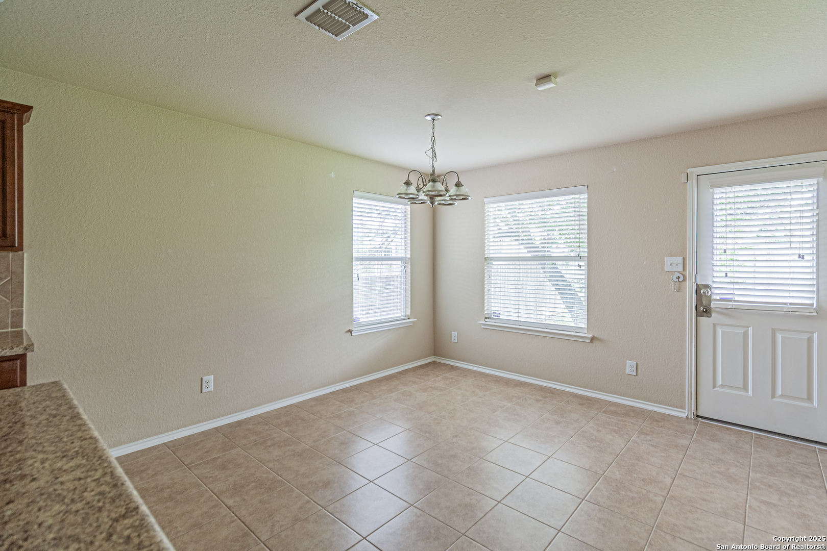 139 Nesting Garden San Antonio TX 78253