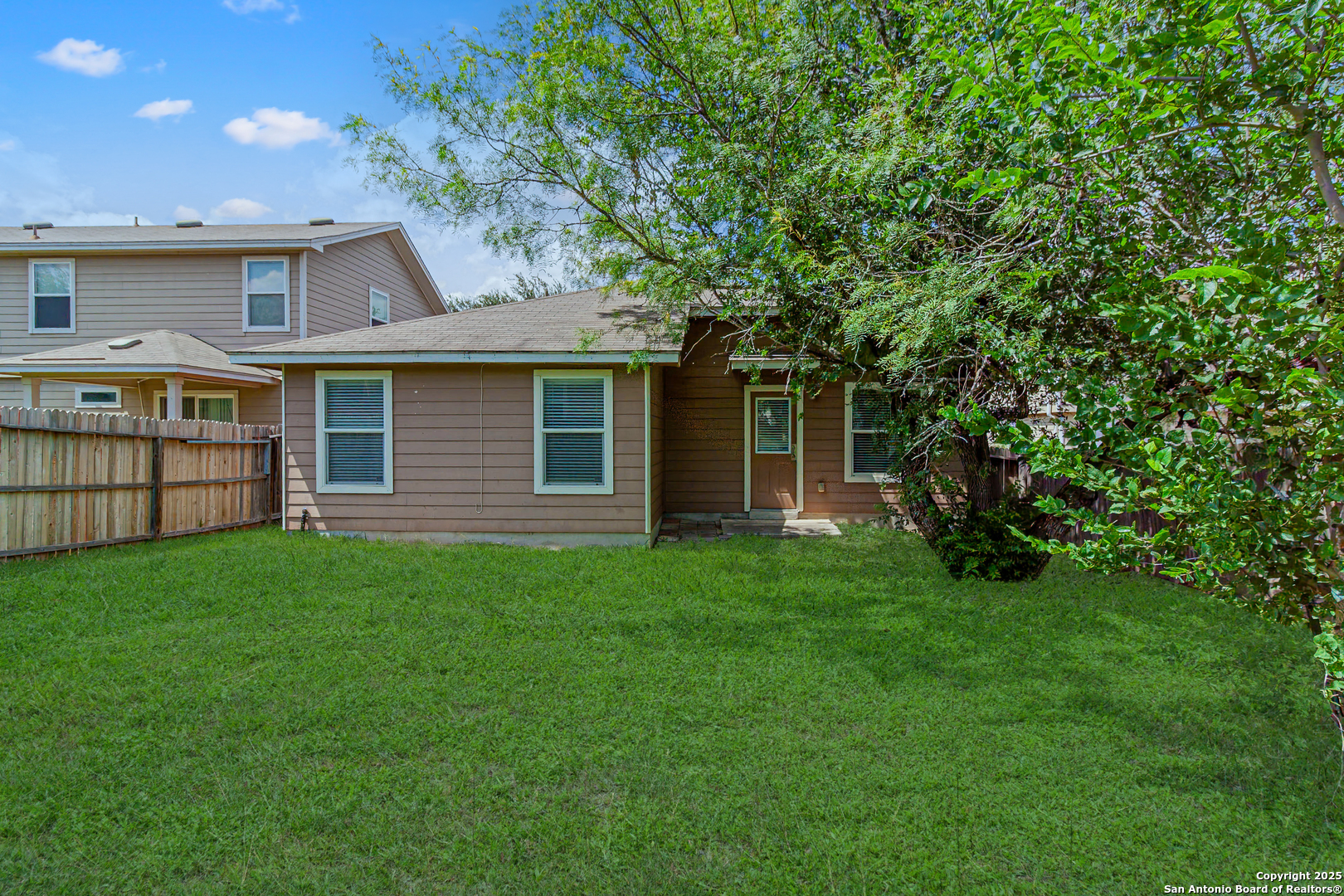 139 Nesting Garden San Antonio TX 78253