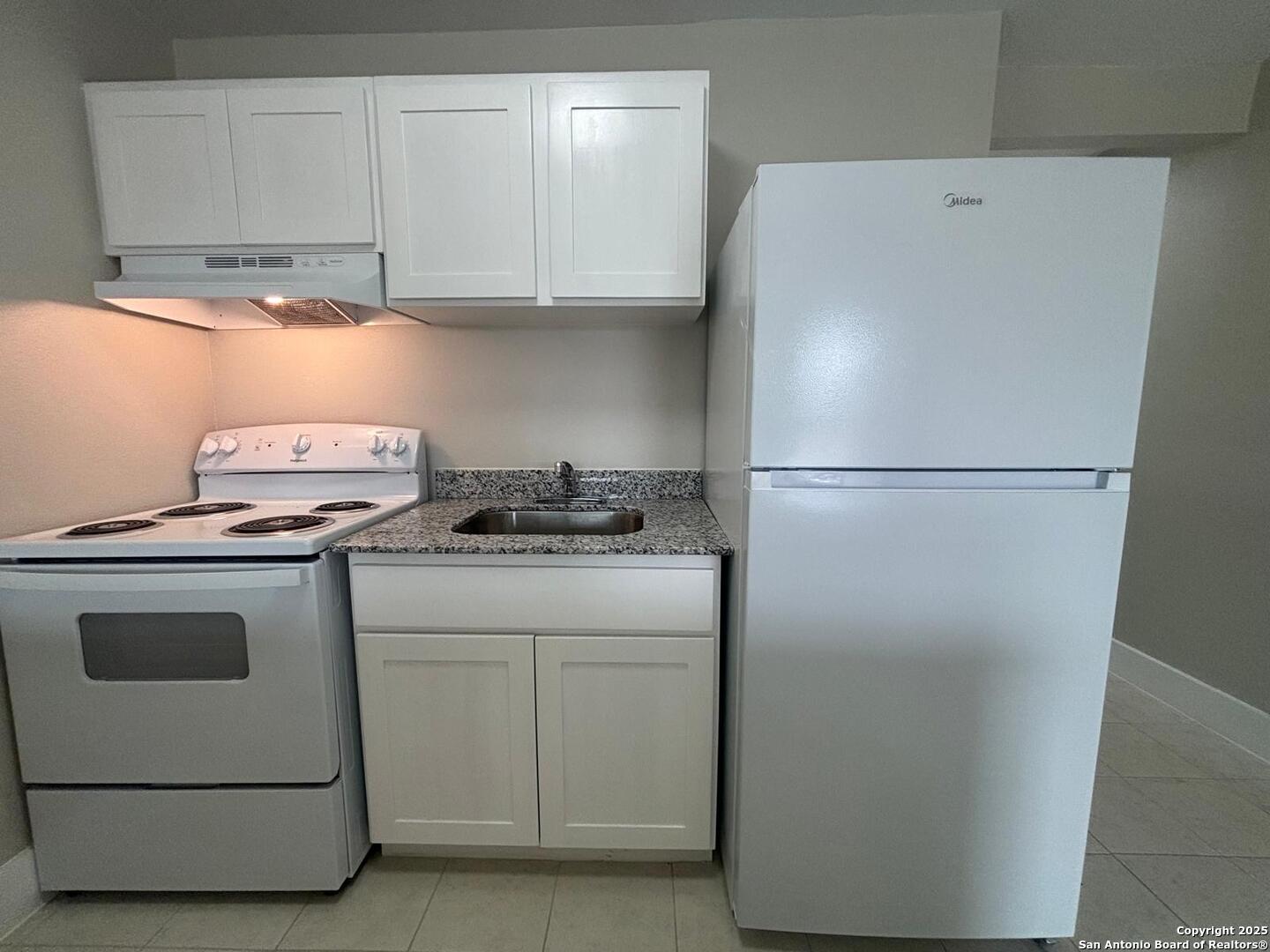 1303 Philadelphia Street Laredo TX 78041