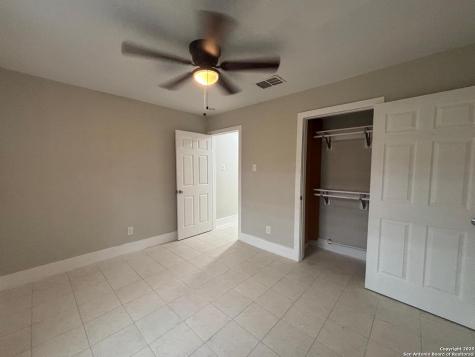 1303 Philadelphia Street Laredo TX 78041