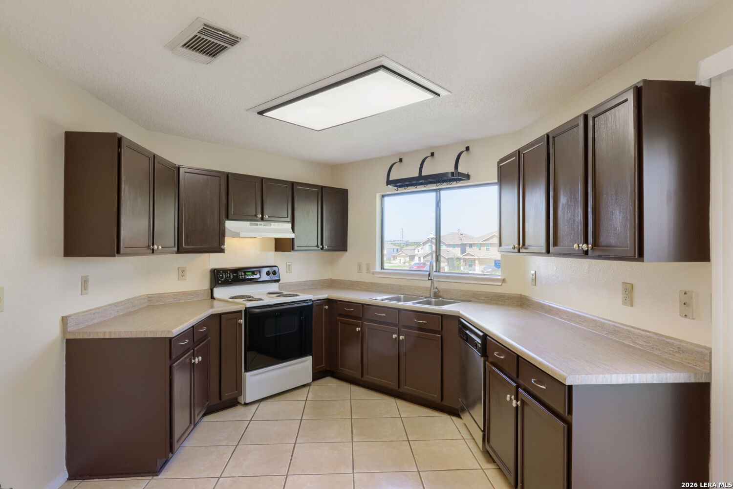 15 Messenger Creek San Antonio TX 78238