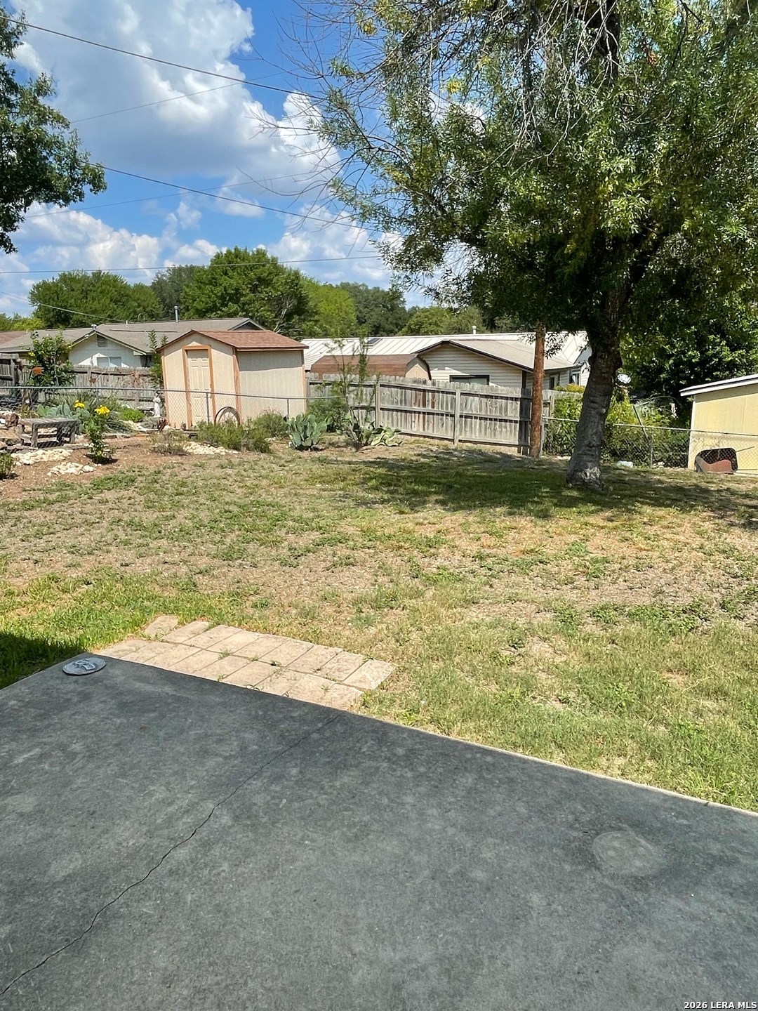 303 Greycliff Live Oak TX 78233
