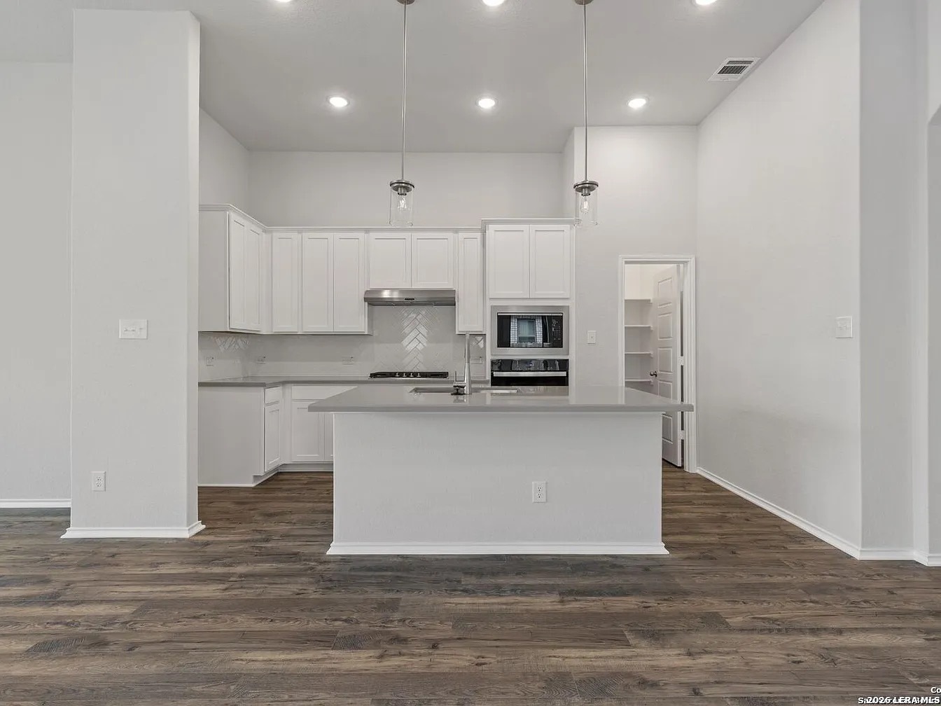 12518 Carrick San Antonio TX 78254