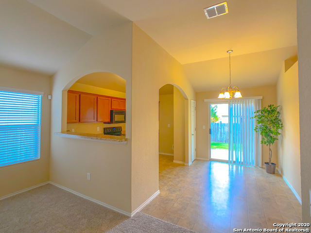 9622 Copper Rock Converse TX 78109