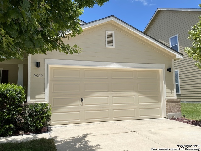 9622 Copper Rock Converse TX 78109