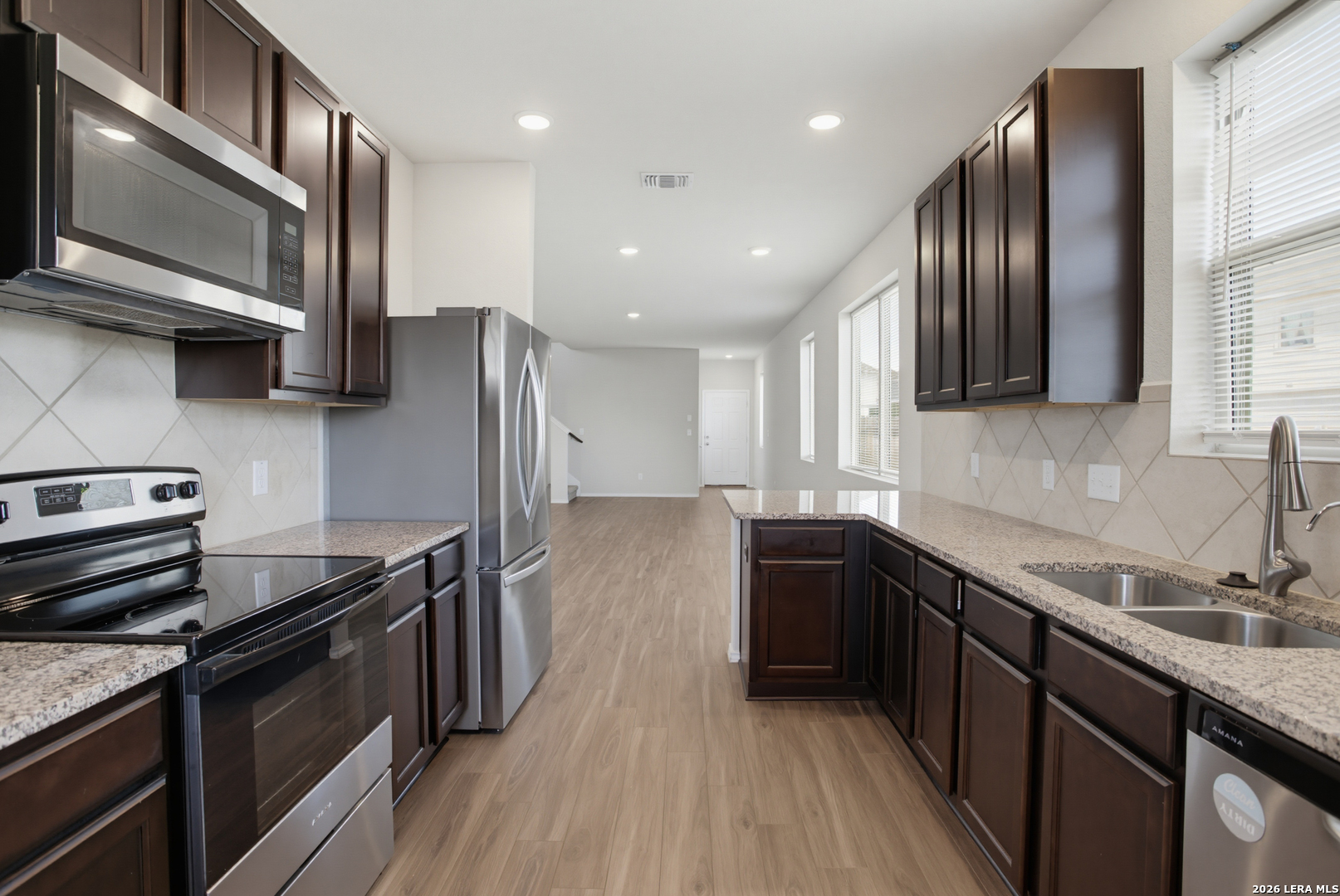 10038 Boulder Opal San Antonio TX 78245