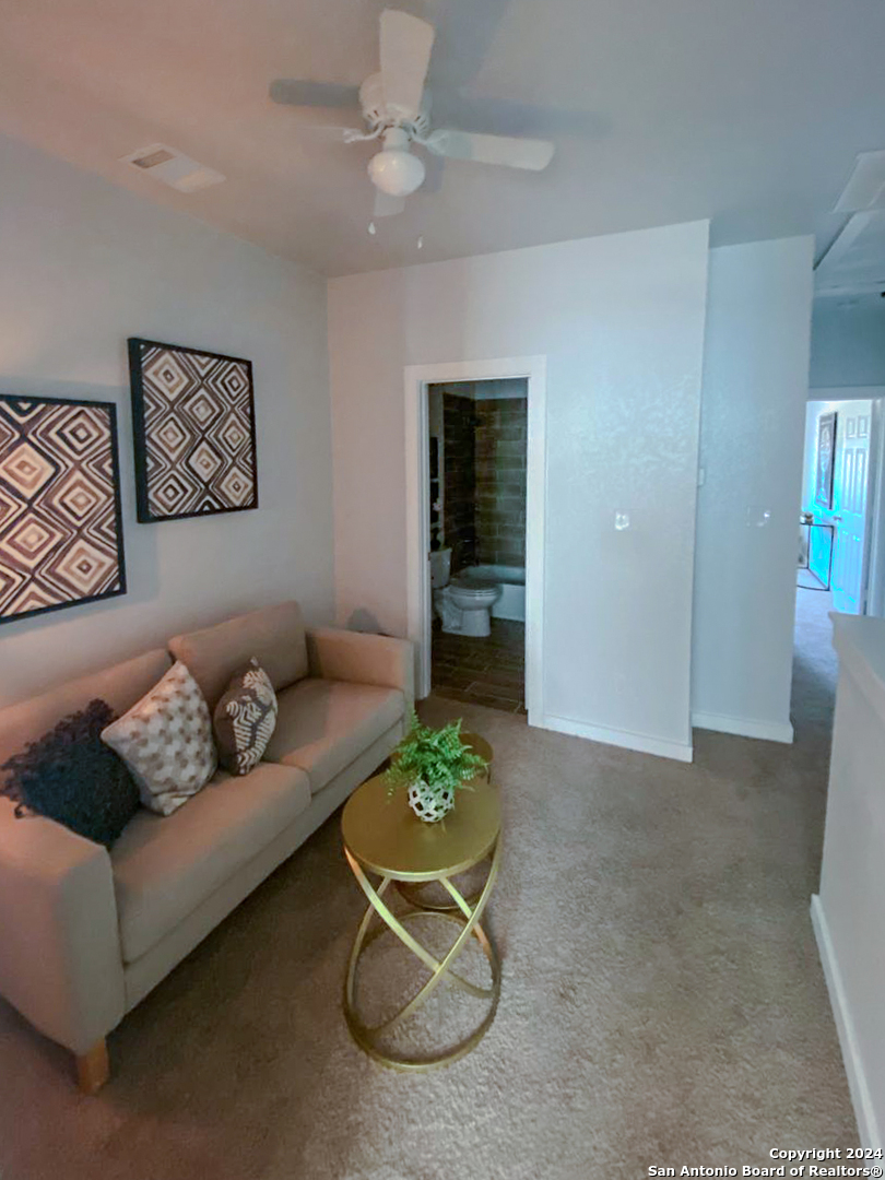 143 Lucas Street San Antonio TX 78209