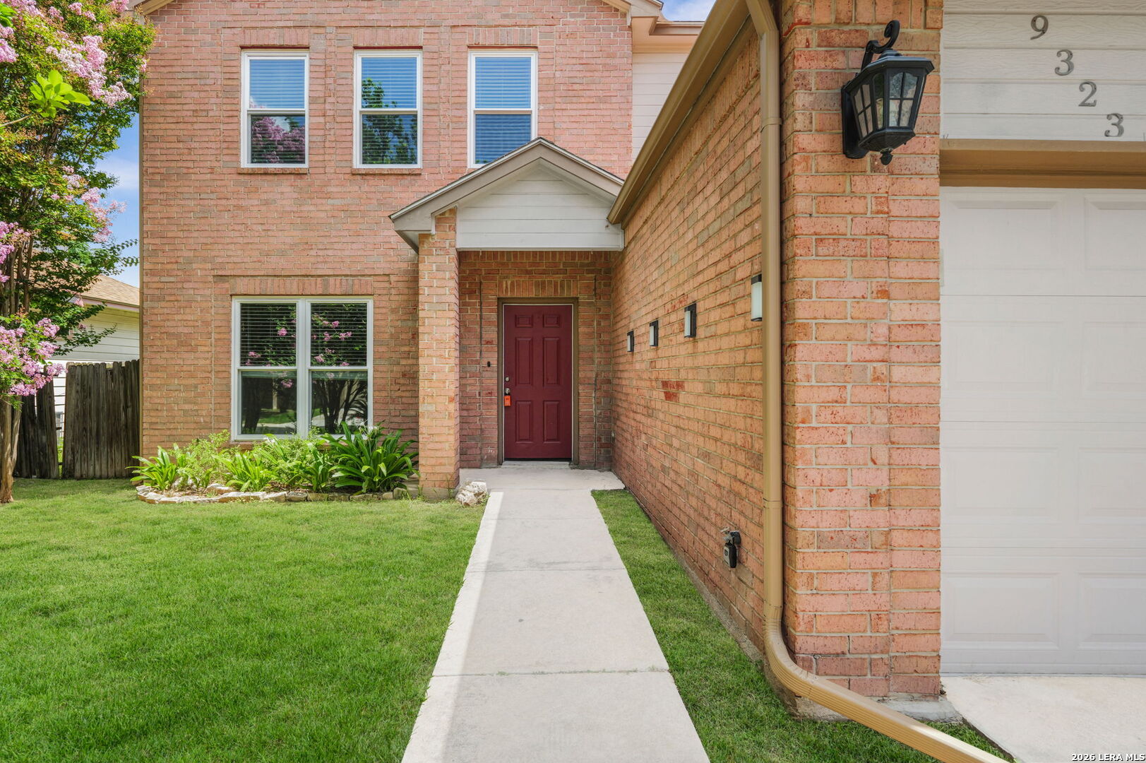 9323 Bowen Drive San Antonio TX 78250