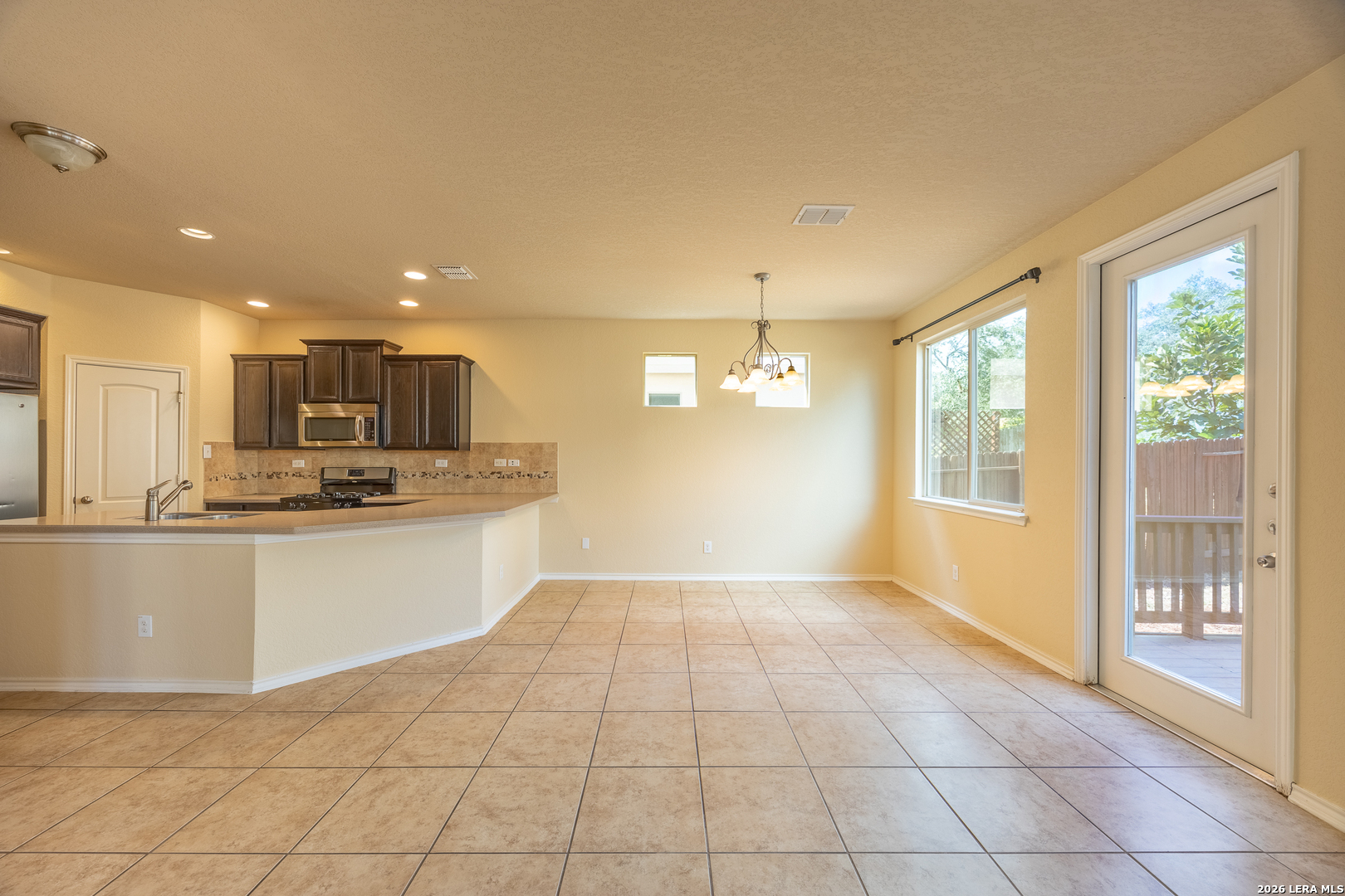1323 Nicholas Manor San Antonio TX 78258