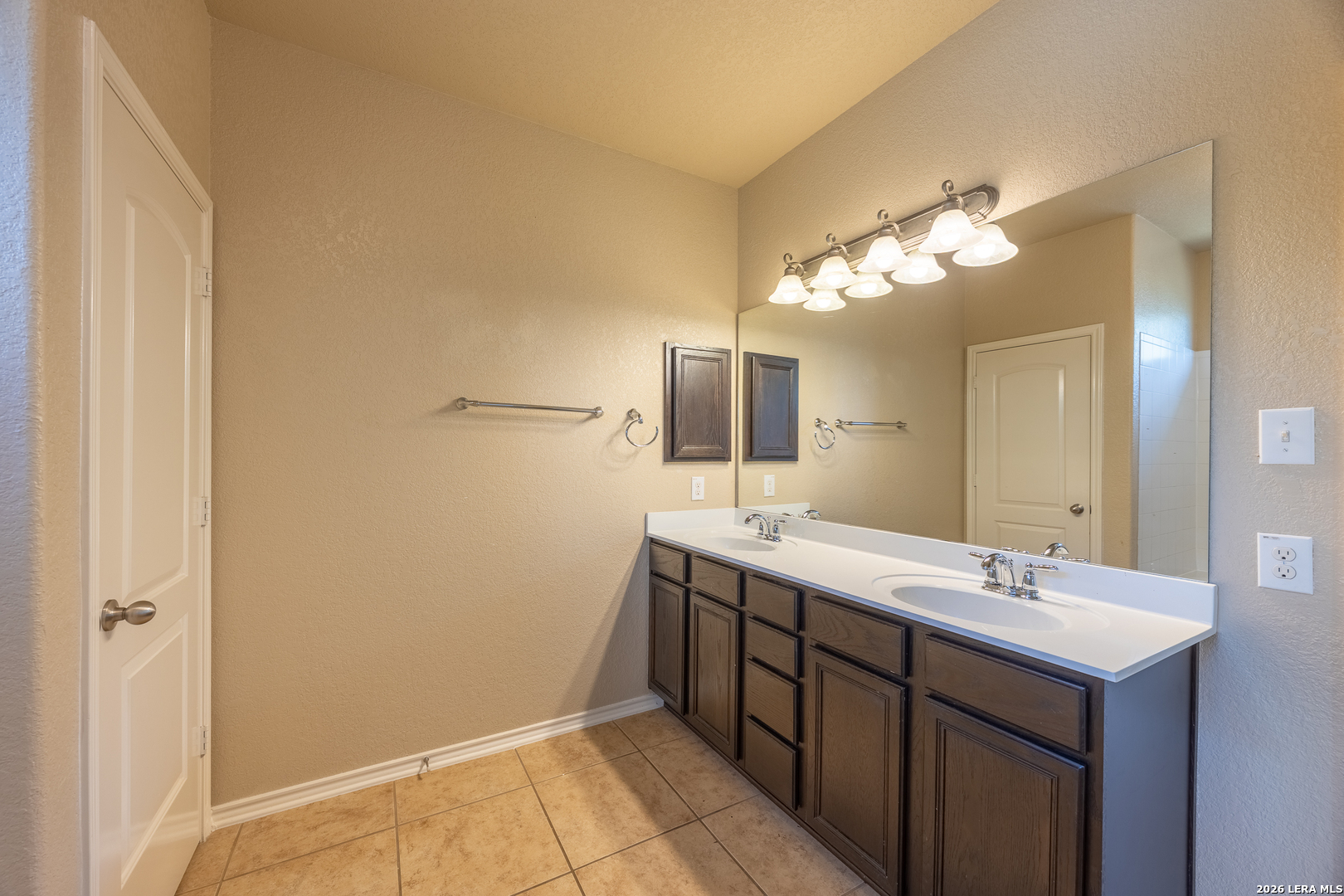 1323 Nicholas Manor San Antonio TX 78258
