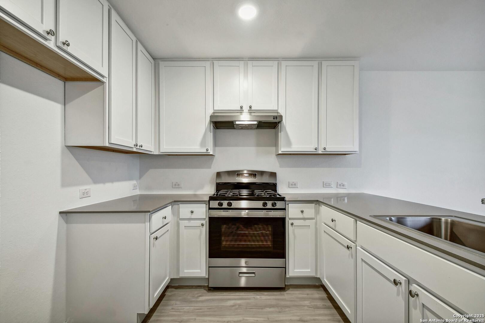 9122 Selene San Antonio TX 78252