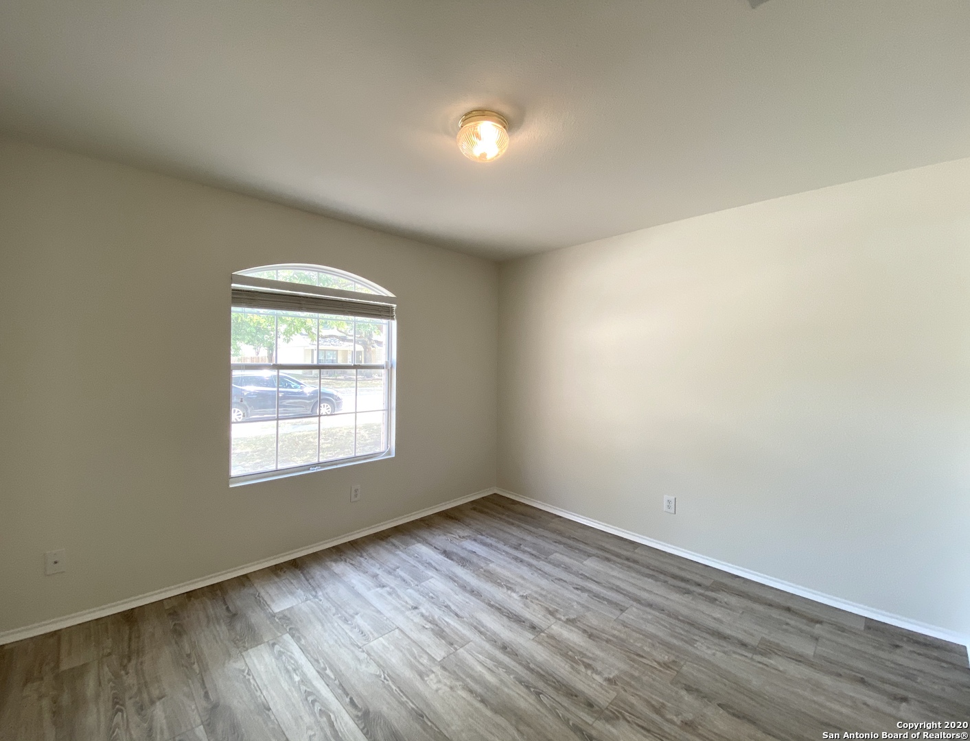 16511 Caballo Valley Selma TX 78154