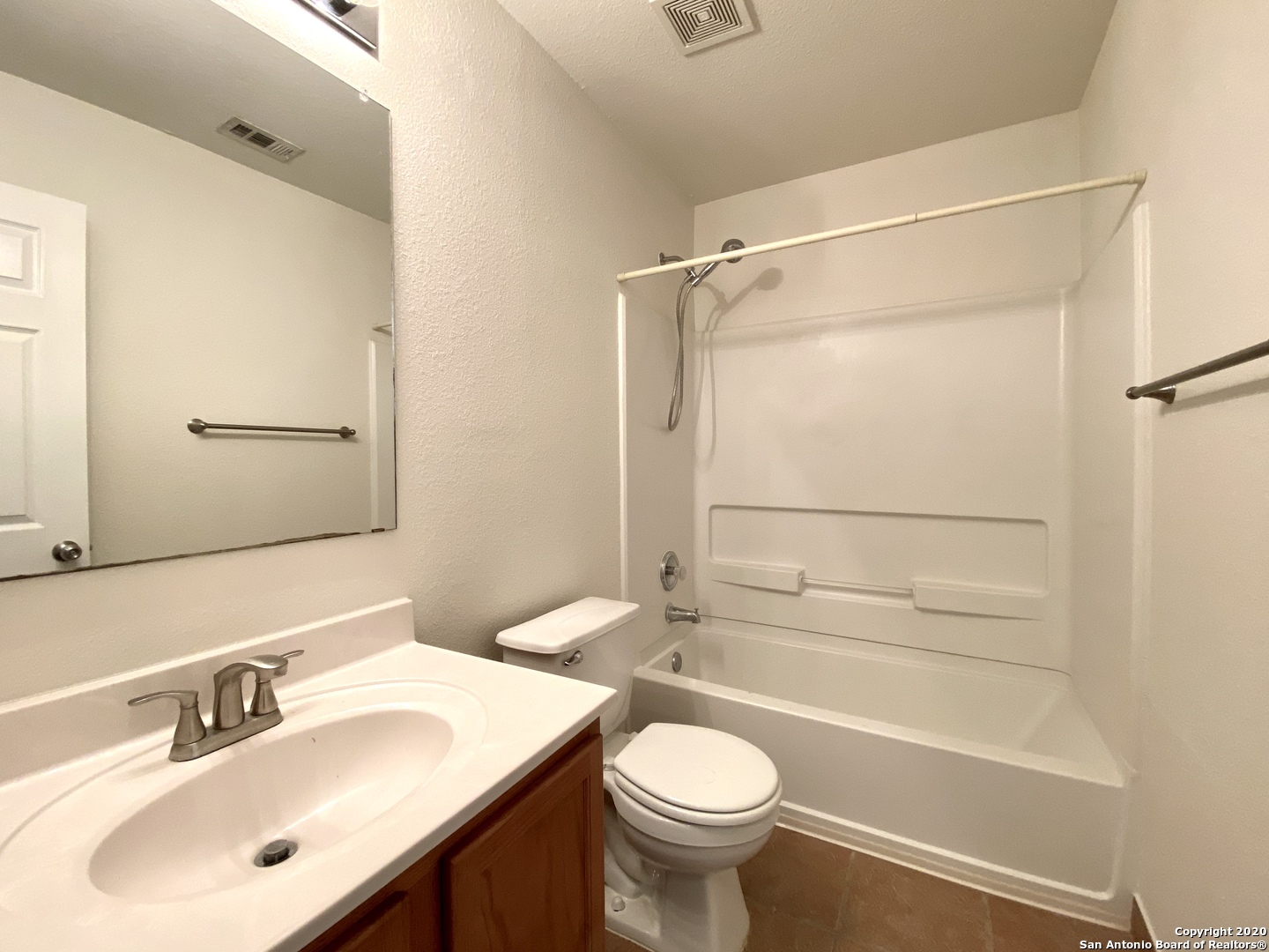 16511 Caballo Valley Selma TX 78154
