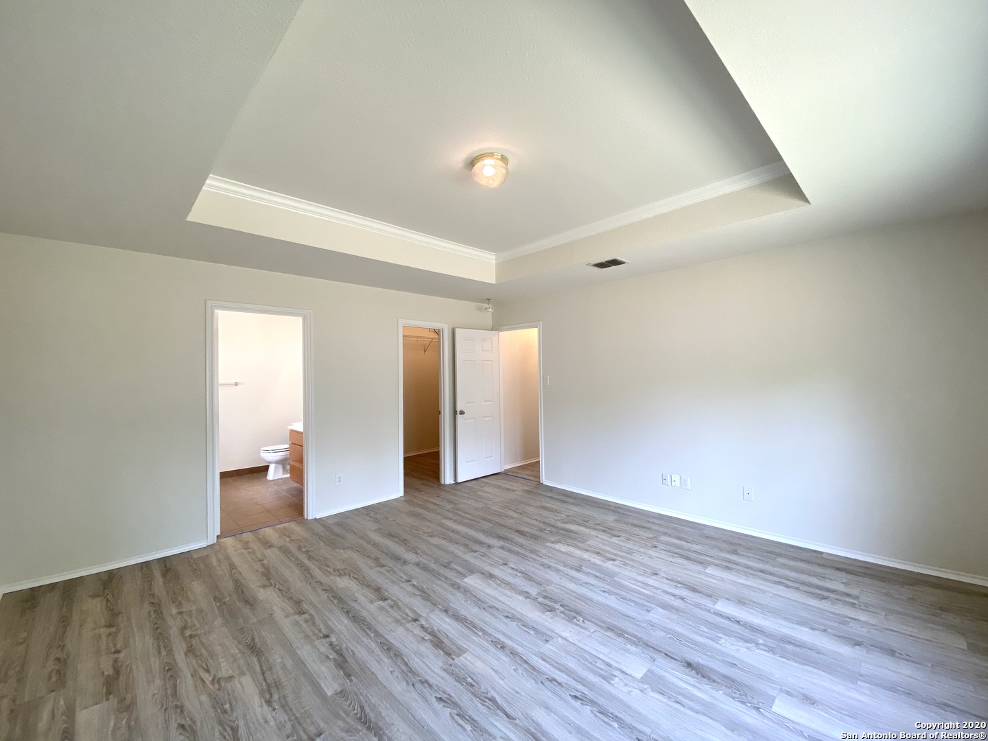 16511 Caballo Valley Selma TX 78154