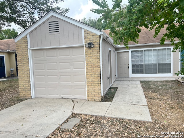 14515 Clovelly Wood San Antonio TX 78233