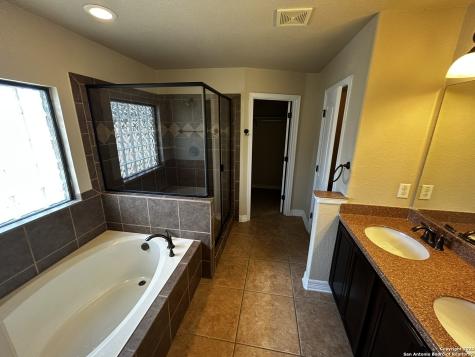 12507 Stillwater Creek San Antonio TX 78254