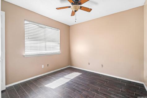 5202 Gawain Drive San Antonio TX 78218