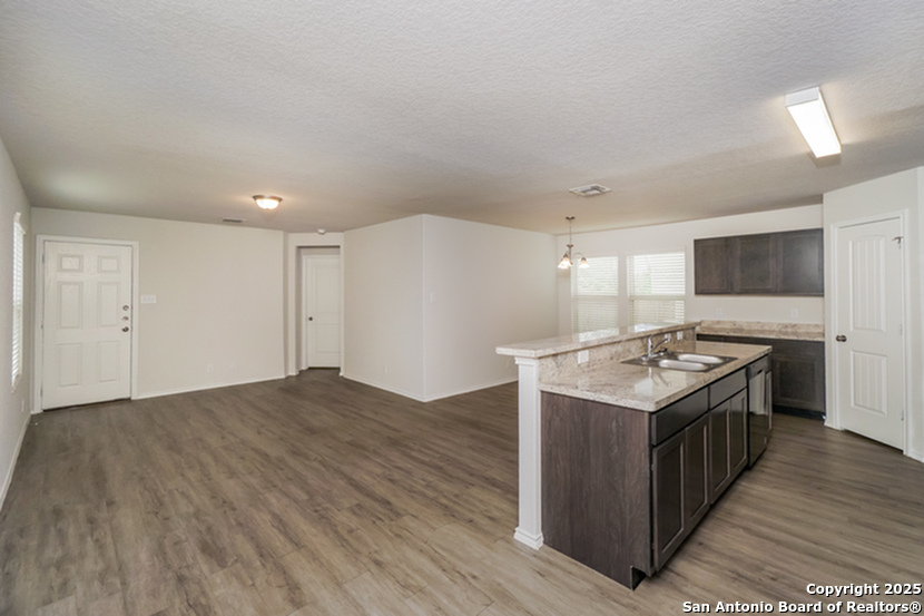 9419 Dogwood Hill San Antonio TX 78211