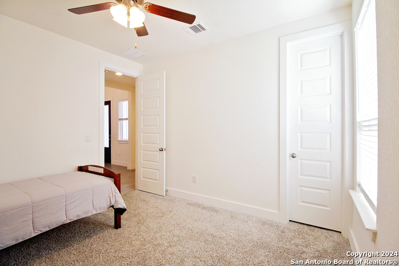 11811 Hollering Pass Schertz TX 78154