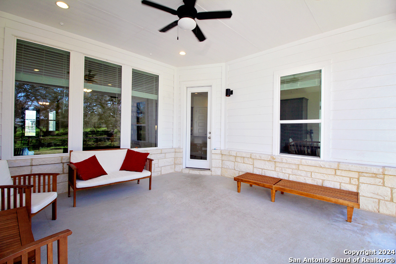 11811 Hollering Pass Schertz TX 78154