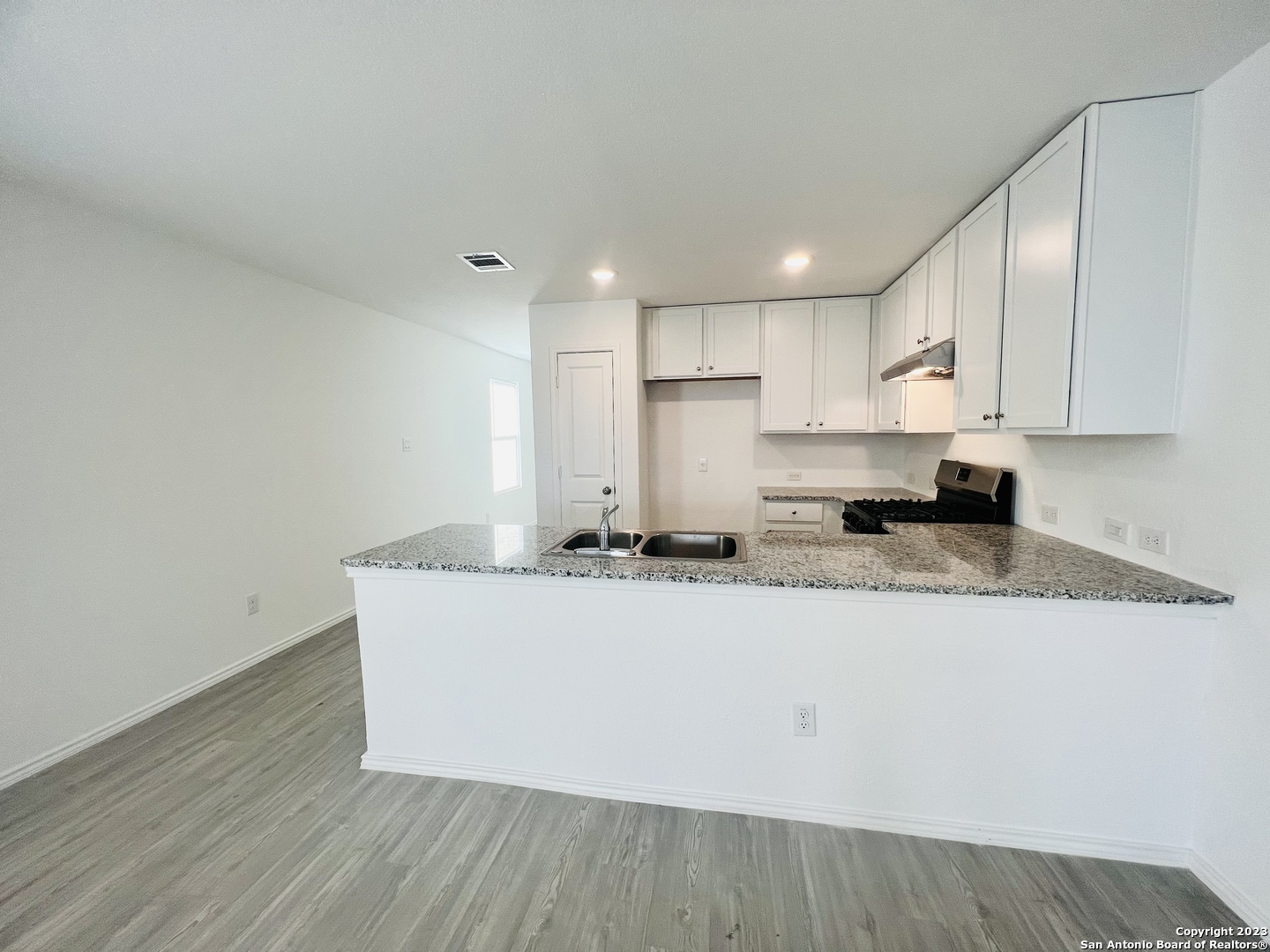 2906 Millikan Drive Converse TX 78109