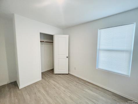 2906 Millikan Drive Converse TX 78109