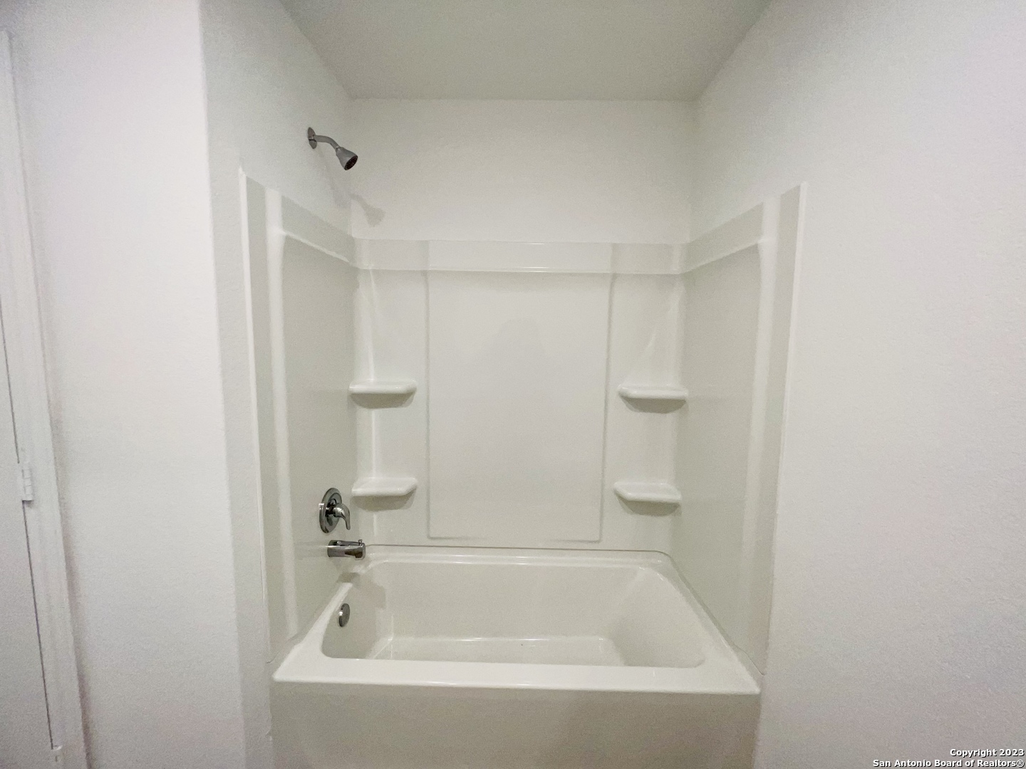 2906 Millikan Drive Converse TX 78109