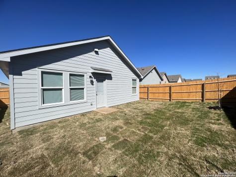 2906 Millikan Drive Converse TX 78109