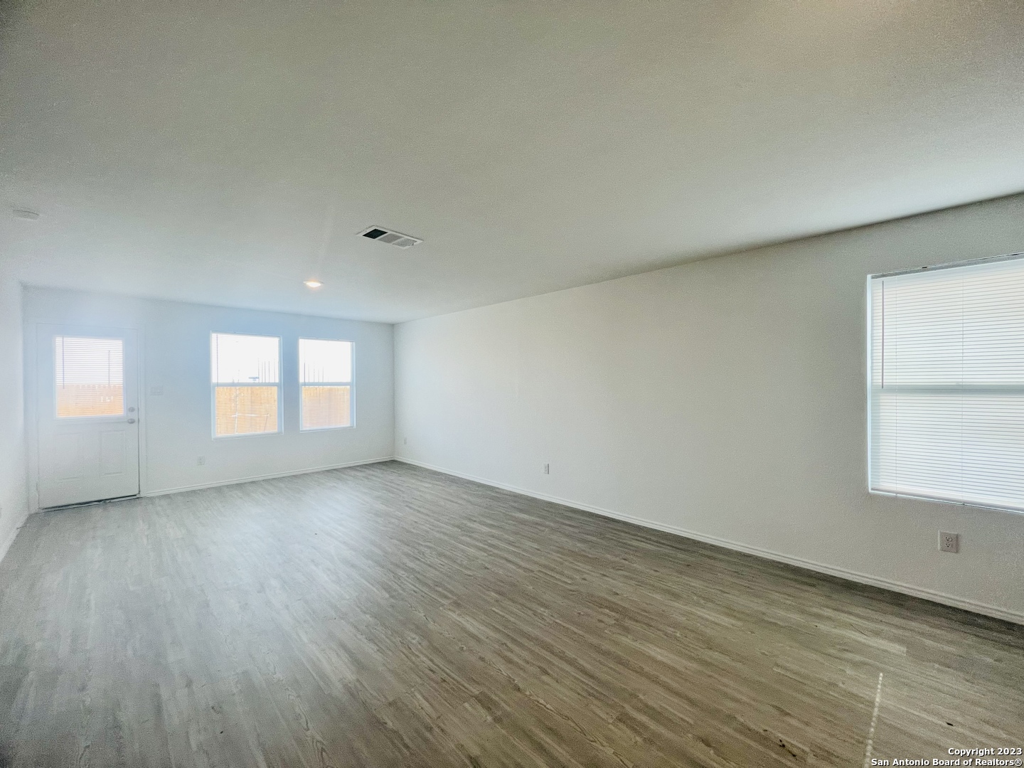 2906 Millikan Drive Converse TX 78109