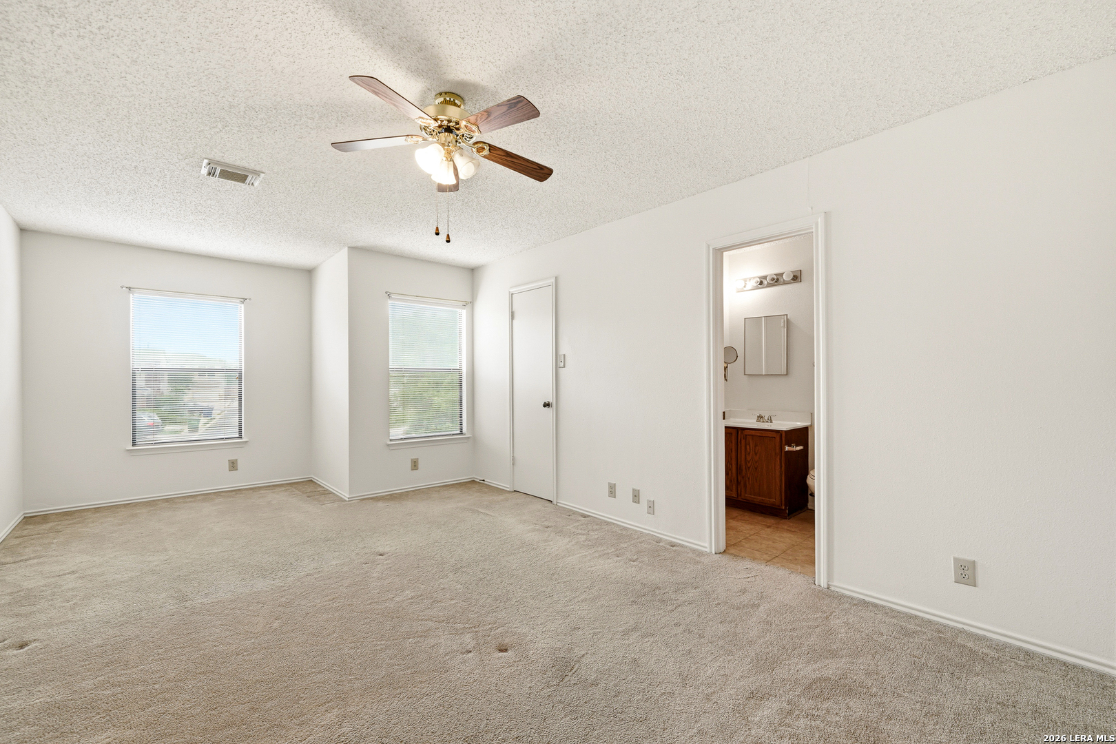 8942 Kenton Court San Antonio TX 78240