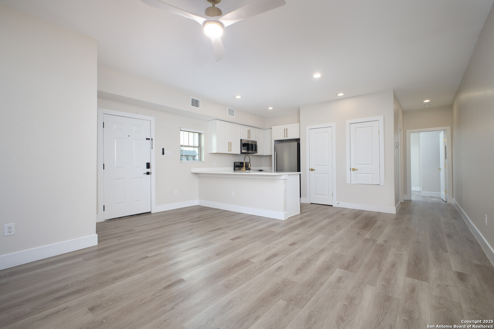 1644 Mistletoe San Antonio TX 78201