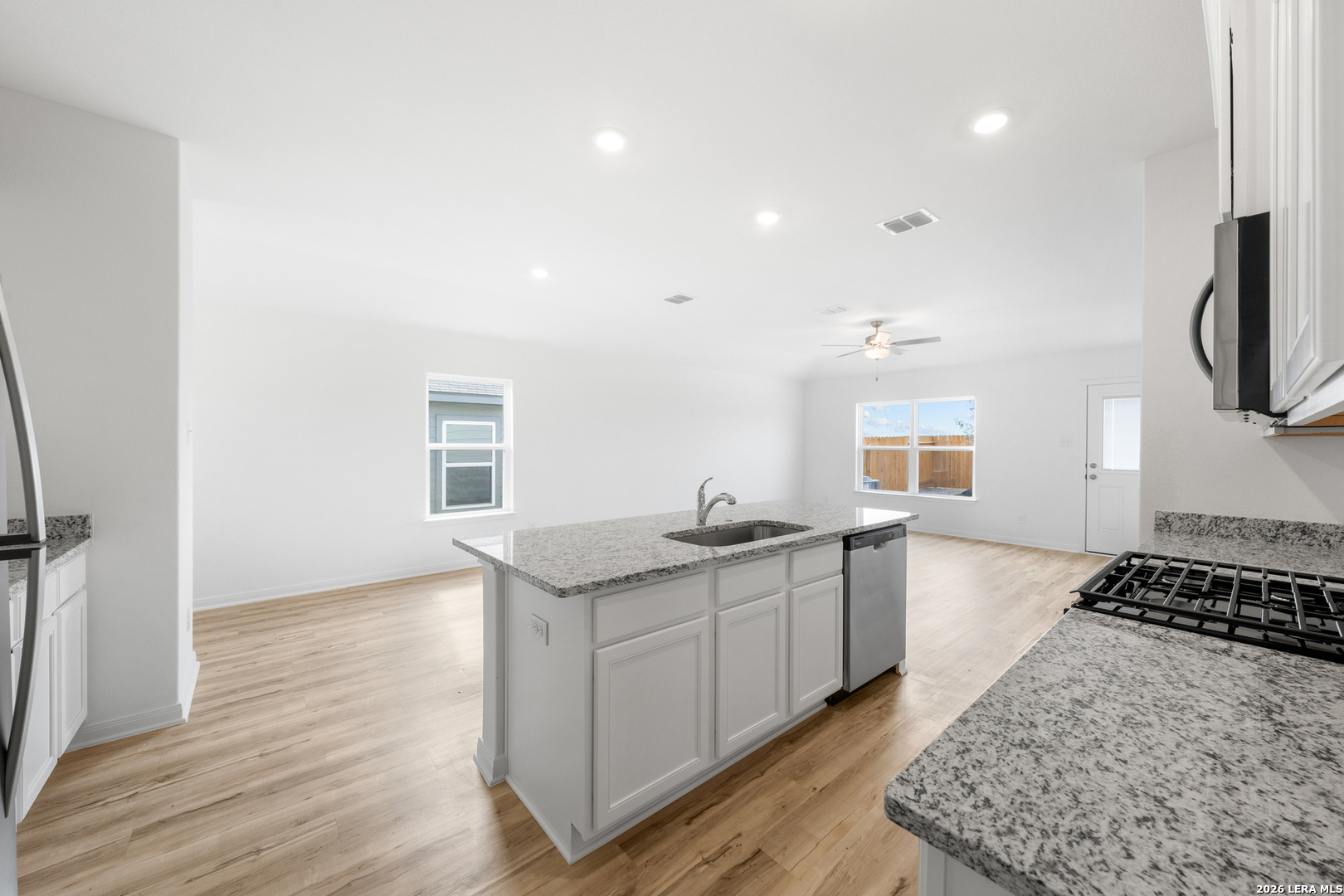 15227 Telfaire Meadow Von Ormy TX 78073