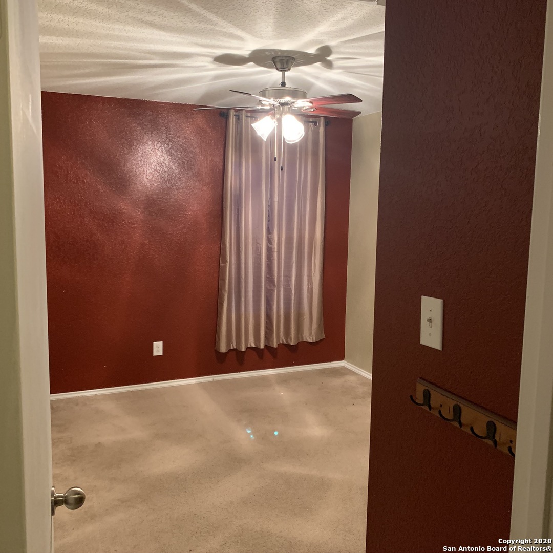 16626 Clydesdale Run Selma TX 78154