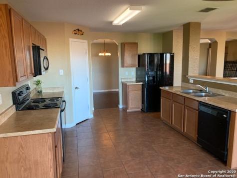 16626 Clydesdale Run Selma TX 78154