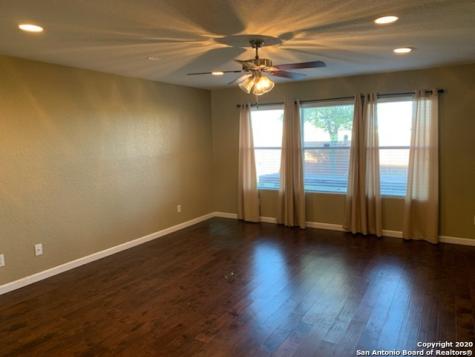 16626 Clydesdale Run Selma TX 78154