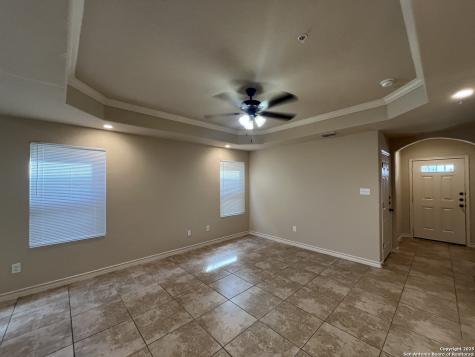 6315 Luglio Lane San Antonio TX 78233