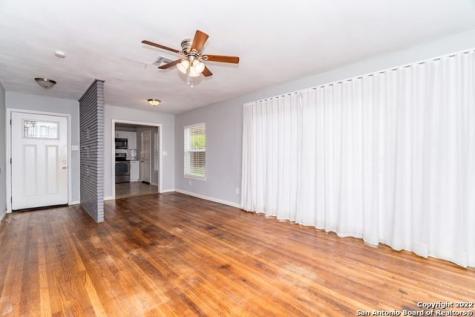 467 Shannon Lee Street San Antonio TX 78216
